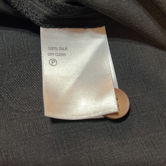 Tommy Bahama Mens Lrg Blk Button Up Hawaiian Embroidered Chilling me Softly - Picture 4 of 7